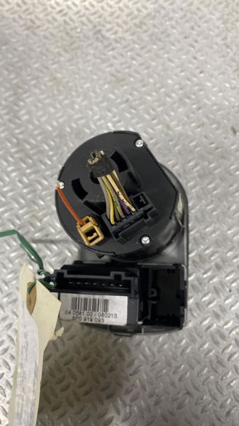 Interrupteur commande de phares Audi A1 (8X1, 8XK) 1.6 tdi (2011-2015)
