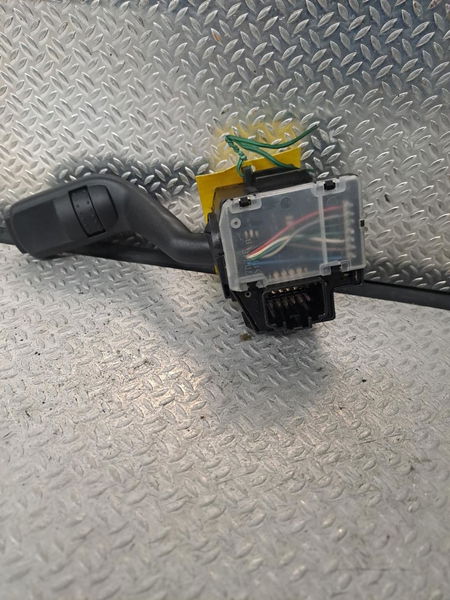 Commande essuie glace Ford FOCUS C-MAX (DM2) 1.6 tdci (2003-2007)