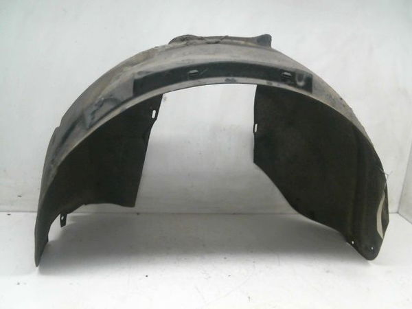 Pare-boue avant gauche VOLVO C30