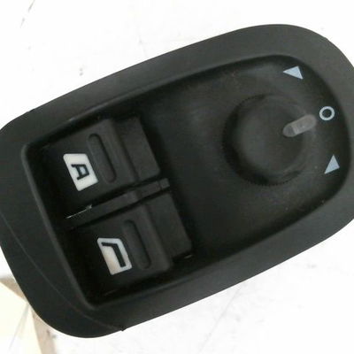 Commande lève-glace porte avant gauche PEUGEOT 206