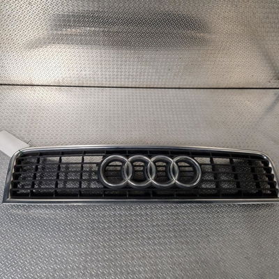 Calandre Audi A4 B6 Avant (8E5) 1.9 tdi (2001-2004)