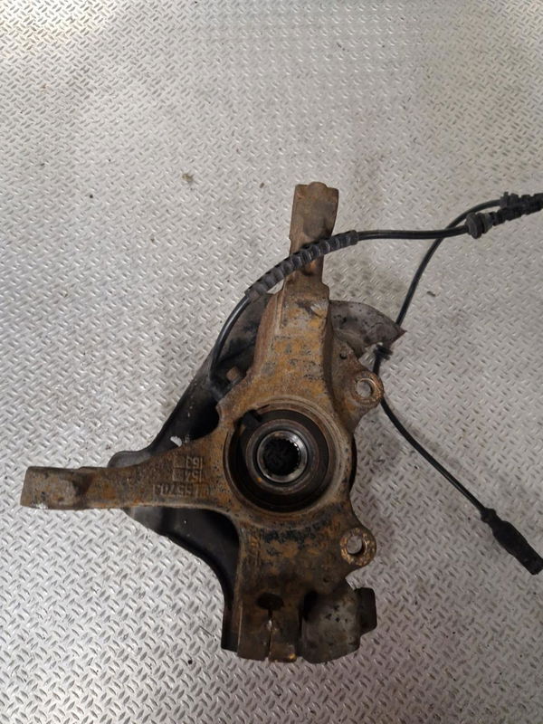 Fusee avg Opel CORSA D (S07) 1.4 (l08, l68) (2006-2014)