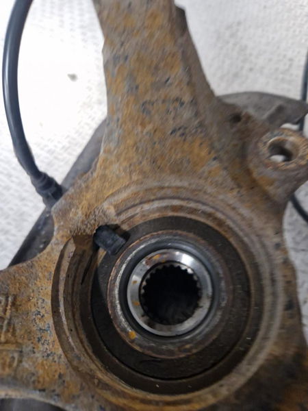 Fusee avg Opel CORSA D (S07) 1.4 (l08, l68) (2006-2014)