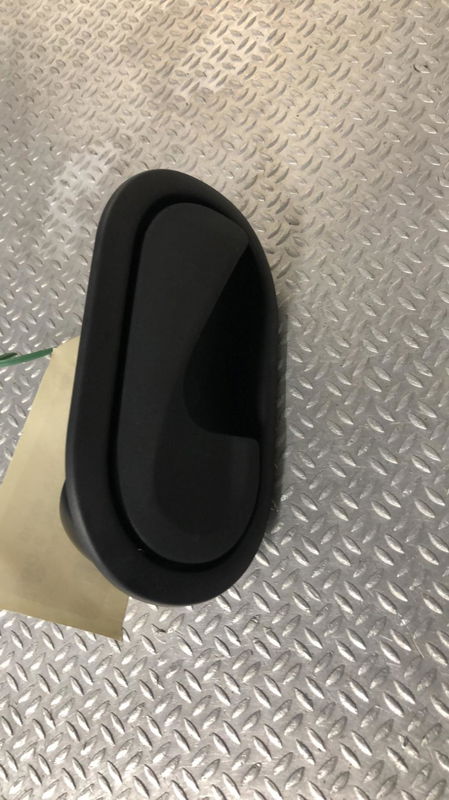 Poignee int porte avd RENAULT MASTER 3  MASTER 3 PHASE 3 CHASSIS