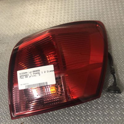 Feu arrière droit Nissan QASHQAI - QASHQAI 2 I (J10, NJ10, JJ10E) 2.0 dci (2007-2013)