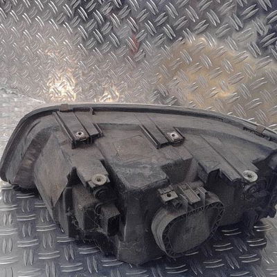 Phare antibrouillard avant gauche Volkswagen TRANSPORTER V Camionnette (7HA, 7HH, 7EA, 7EH) 2.5 tdi (2003-2009)