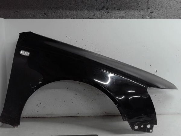 Aile avant droite Audi A6 C6 Avant (4F5) 2.7 tdi (2005-2011)