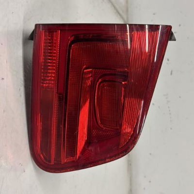 Feu arrière interieur gauche Volkswagen TIGUAN (5N_) 2.0 tdi 4motion (2007-2018)