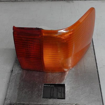 Feu arrière droit Audi 80 B3 A trois volumes (893, 894, 8A2) 1.8 s (1986-1991)