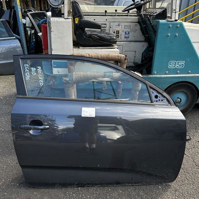 Porte avant droite Kia PRO CEE'D (ED) 1.6 crdi 115 (2008-2012)