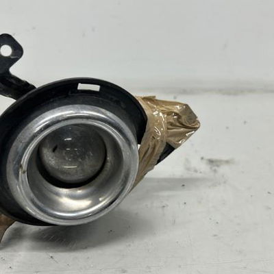 Phare antibrouillard avant gauche Kia PRO CEE'D (ED) 1.6 crdi 115 (2008-2012)