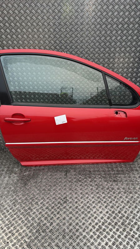 Porte avant droite Peugeot 207-207 (WA_, WC_) 1.4 16v (2006-2013) 3 portes