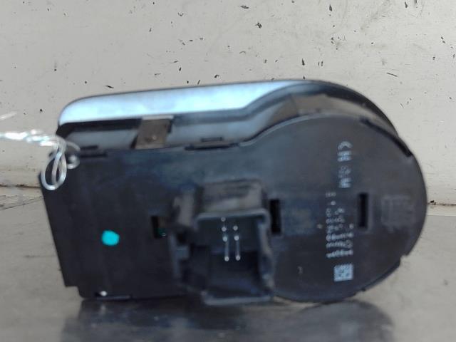 Interrupteur commande de phares Opel MERIVA B Monospace (S10) 1.7 cdti (75) (2010-2017)
