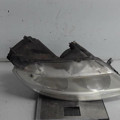 Phare antibrouillard avant gauche Volkswagen PHAETON (3D1, 3D2, 3D3, 3D4, 3D6, 3D7, 3D8, 3D9) 5.0 v10 tdi 4motion (2002-2006)
