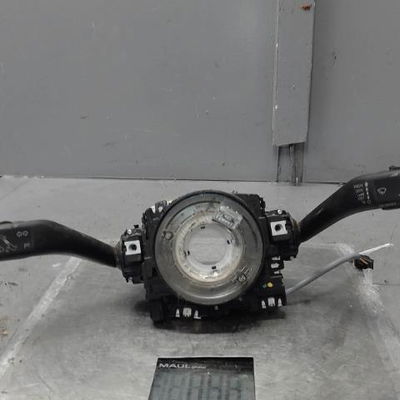 Interrupteur commande de frein a main Volkswagen GOLF VI (5K1) 1.6 tdi (2009-2012) 5 portes