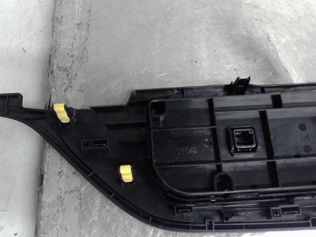 Commande de chauffage Toyota AURIS (_E18_) 1.8 hybrid (zwe186_) (2012-2018)
