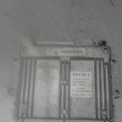 Calculateur moteur Renault CLIO II (BB_, CB_) 1.2 (bb0a, bb0f, bb10, bb1k, bb28, bb2d, bb2h, cb0a,... (1998-2010) 5 portes