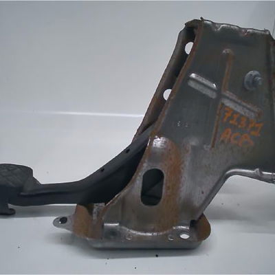 Pedale de frein Volkswagen CADDY III Camionnette-Monospace (2KA, 2KH, 2CA, 2CH) 1.6 tdi (2010-2015)