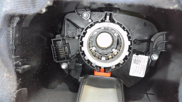 Interrupteur commande de frein a main Mercedes-benz CLASSE C (W204) C 220 cdi (204.008) (2007-2008) 4 portes