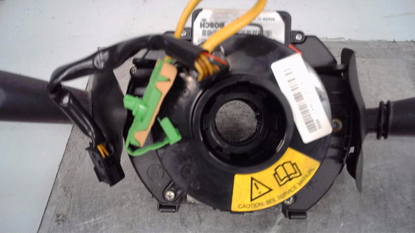 Interrupteur commande de frein a main Alfa romeo 147 (937_) 1.9 jtd (937.axf1a, 937.bxf1a) (2003-2010)