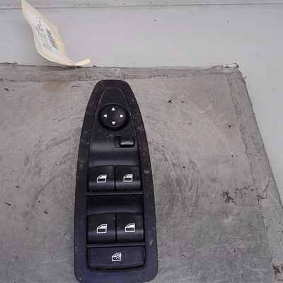 Commande lève-glace porte avant gauche Bmw 1 (F20) 116 d (2012-2015)