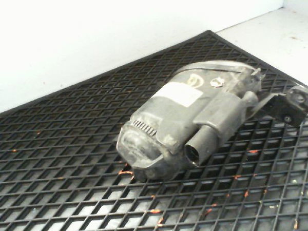 Phare antibrouillard avant droit AUDI A6 II Phase 1 06-1997--07-2001 2.5 TDi 180ch