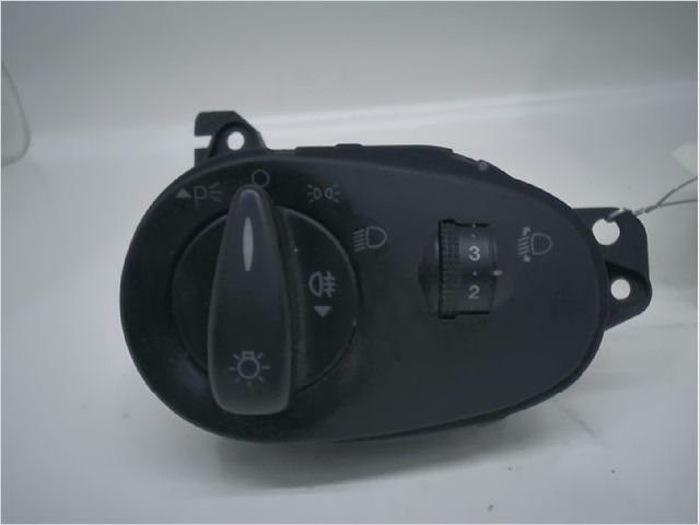 Commande eclairage Ford FOCUS I (DAW, DBW) 1.8 turbo di - tddi (1998-2004)
