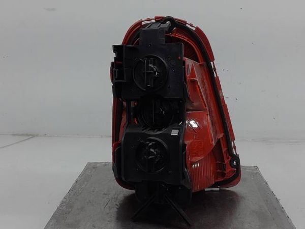 Feu arrière droit Mini MINI (R56) Cooper (2006-2012)