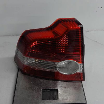 Feu arrière gauche Volvo S40 II (544) T5 (2004-2007)