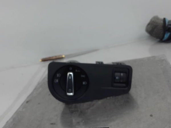 Interrupteur commande de phares Volkswagen TIGUAN (AD1, AX1) 2.0 tdi 4motion (2016-2020)
