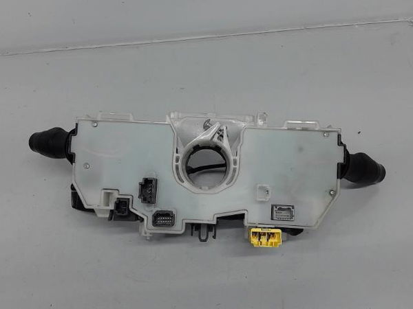Interrupteur commande de frein a main Renault MEGANE III Grandtour (KZ0-1) 1.6 bifuel (kz03) (2008)