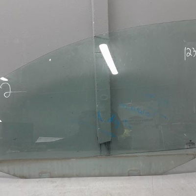 Glace porte av g Volkswagen TOURAN (1T1, 1T2) 1.6 (2003-2010)