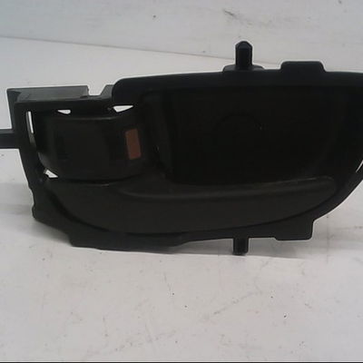 Poignee int porte avg Toyota YARIS (_P13_) 1.0 (ksp130_) (2010)