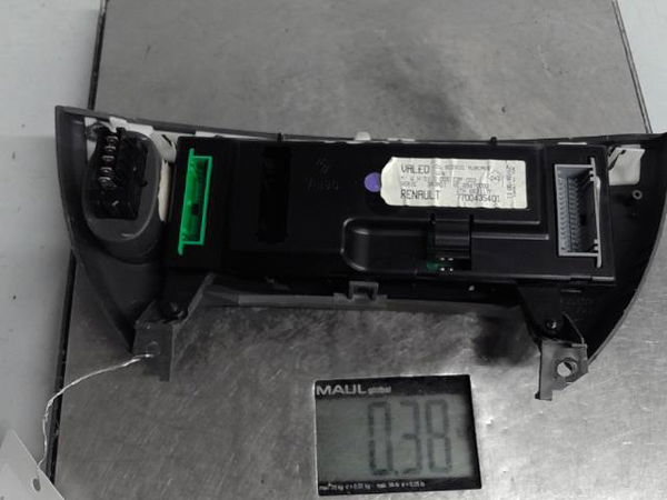 Commande de chauffage Renault SCÉNIC I Monospace (JA0-1_, FA0_) 1.6 (ja00, ja16, ja15, ja19, ja1v, ja2b, ja2c, ja0b,... (1999-2003) 5 portes