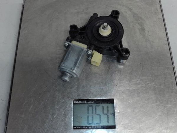 Moteur essuie-glace av droit Skoda OCTAVIA III (5E3, NL3, NR3) 2.0 tdi rs (2013-2020)