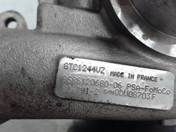 Turbo Citroën C4 PICASSO II 1.6 hdi - bluehdi 115 (2013) 5 portes