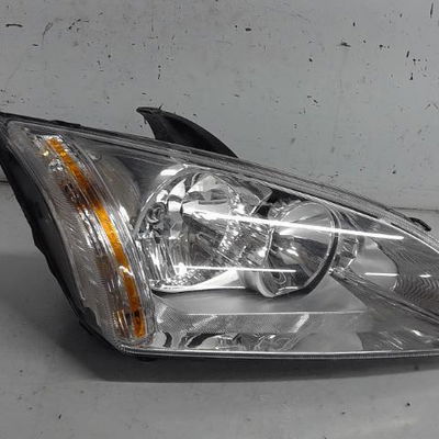 Phare antibrouillard avant gauche Ford FOCUS II Turnier (DA_, FFS, DS) 2.0 tdci (2004-2008)