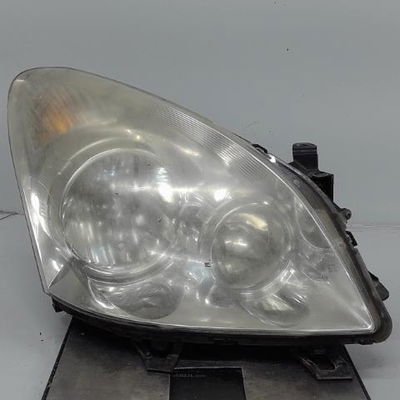 Phare antibrouillard avant gauche Toyota COROLLA Verso (ZER_, ZZE12_, R1_) 1.8 (znr11_) (2004-2009)
