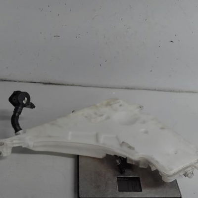 Reservoir lave-glace avant Bmw 1 (F20) 116 d (2012-2015)