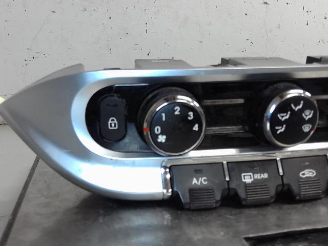 Commande de chauffage Kia RIO III (UB) 1.1 crdi (2011-2017)