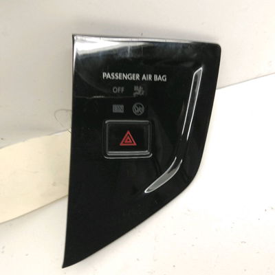 Bouton de warning Volkswagen POLO VI (AW1, BZ1, AE1) 1.6 tdi (2017-2019)