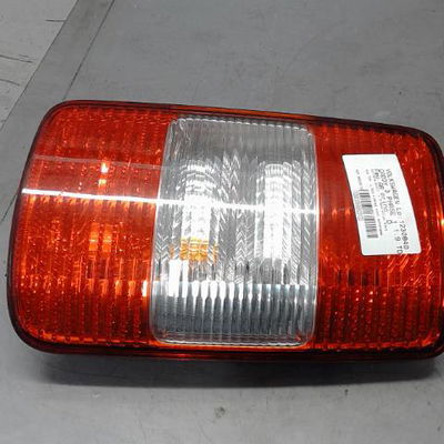 Feu arrière droit Volkswagen CADDY III Monospace (2KB, 2KJ, 2CB, 2CJ) 1.9 tdi (2004-2010)