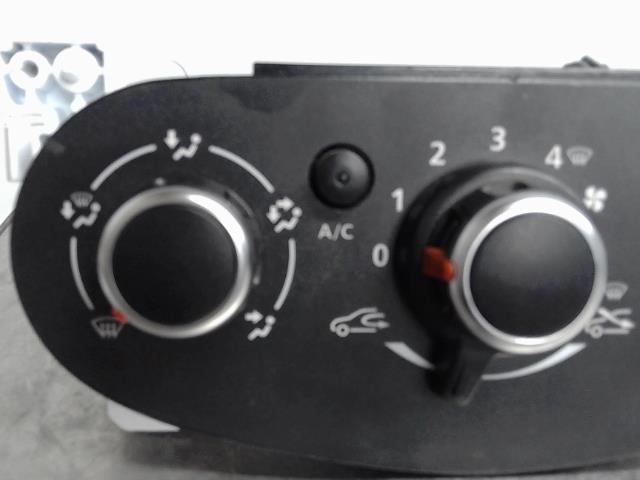 Commande de chauffage Dacia LODGY (JS_) 1.5 blue dci 95 (jsjl) (2018)