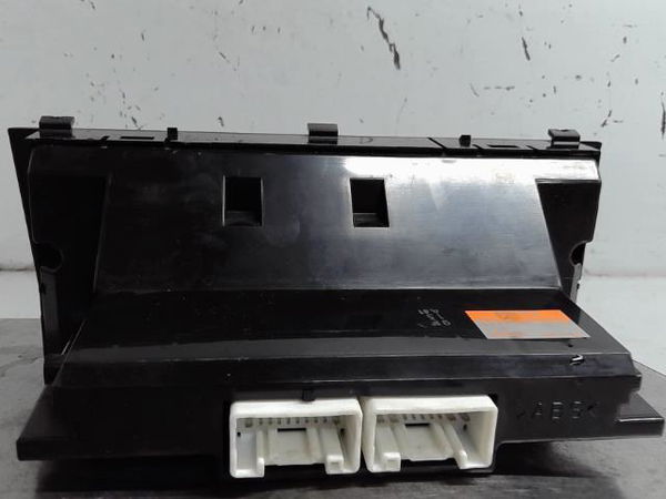 Commande de chauffage Lexus IS I (_E1_) 200 (gxe10) (1999-2005)