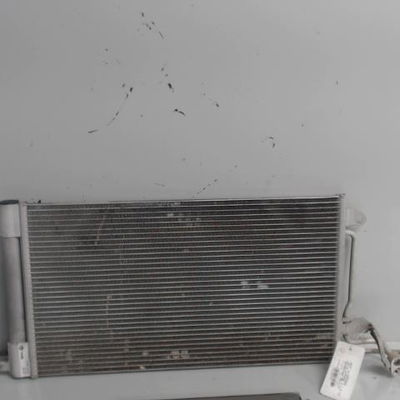 Condenseur clim Seat IBIZA IV (6J5, 6P1) 1.6 tdi (2009-2015)