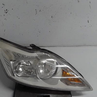 Phare antibrouillard avant gauche Ford FOCUS II Turnier (DA_, FFS, DS) 1.6 tdci (2004-2012)