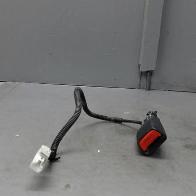 Ancrage ceinture avant gauche Kia RIO III (UB) 1.25 cvvt (2011-2017)