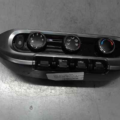 Commande de chauffage Kia RIO III (UB) 1.25 cvvt (2011-2017)