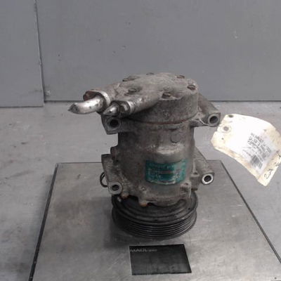 Compresseur air conditionne Renault CLIO II (BB_, CB_) 1.4 (b-cb0c, b-cb0s) (1998-2005)