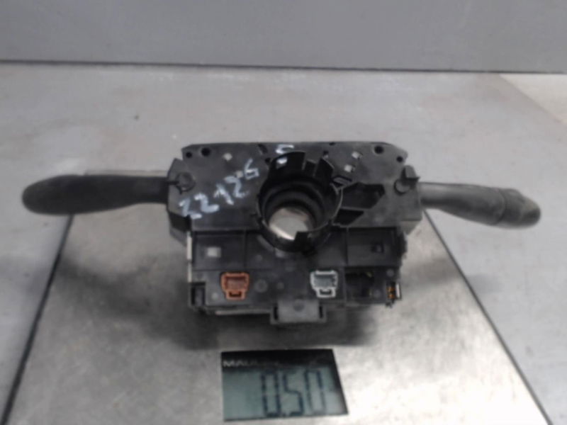 Interrupteur commande de frein a main Citroën JUMPY (VF7) 2.0 hdi 140 (2007-2016)